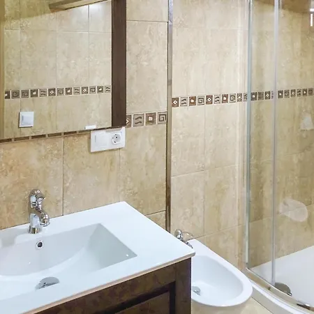 Beautiful In With Swimming Pool Holiday home