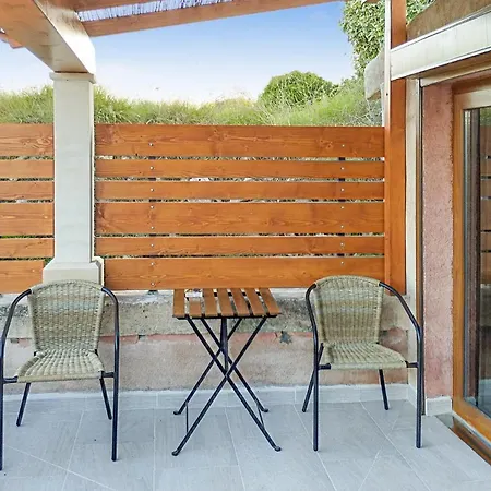 Beautiful In With Swimming Pool Holiday home